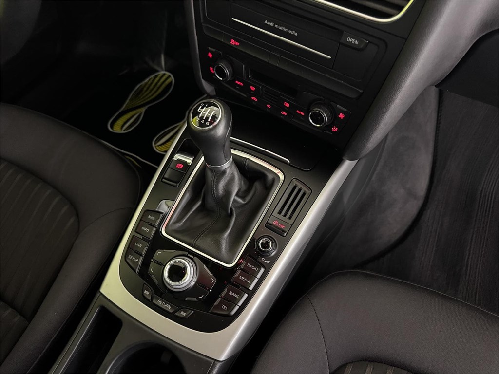 Foto 30 AUDI A4 S-LINE 
