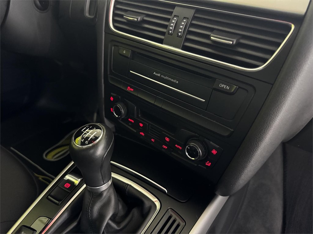 Foto 32 AUDI A4 S-LINE 