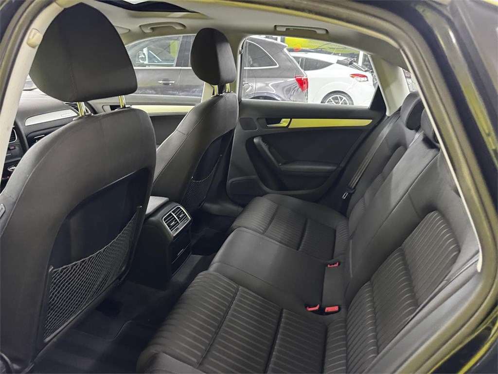 Foto 47 AUDI A4 S-LINE 