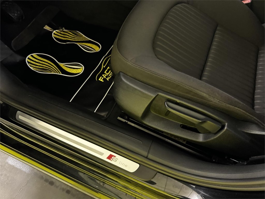 Foto 51 AUDI A4 S-LINE 