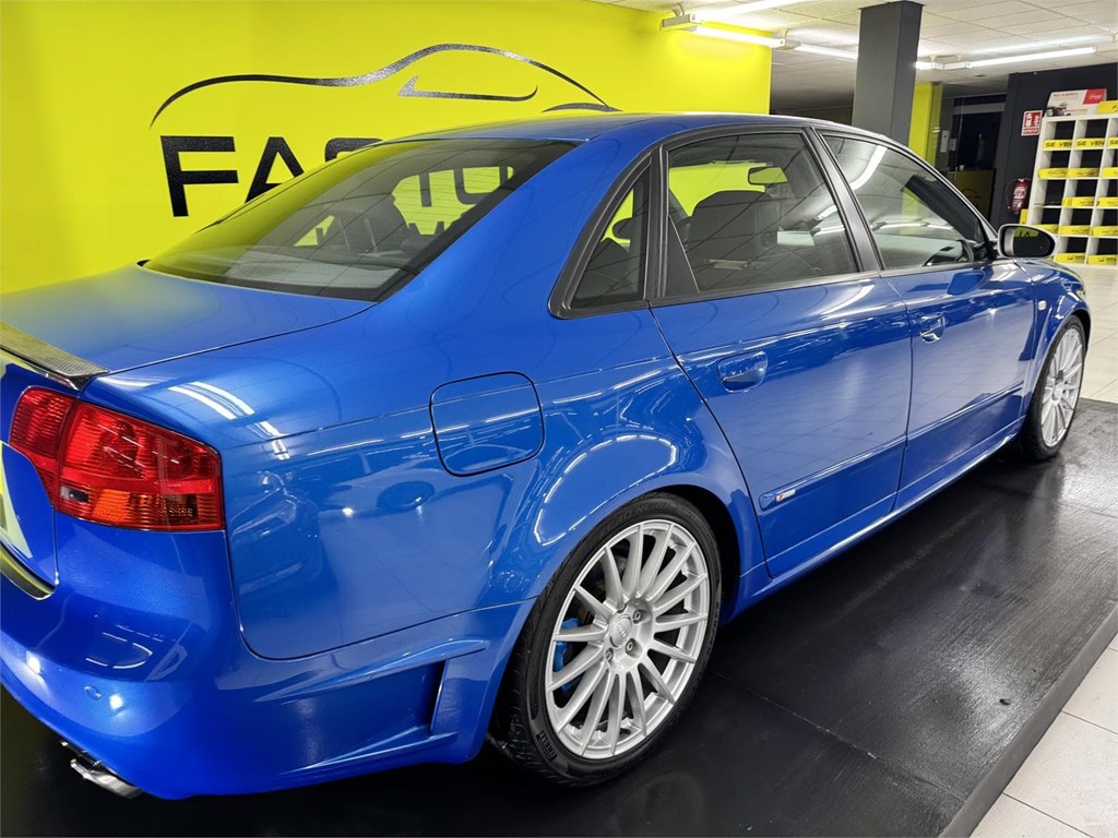 Foto 10 AUDI A4 