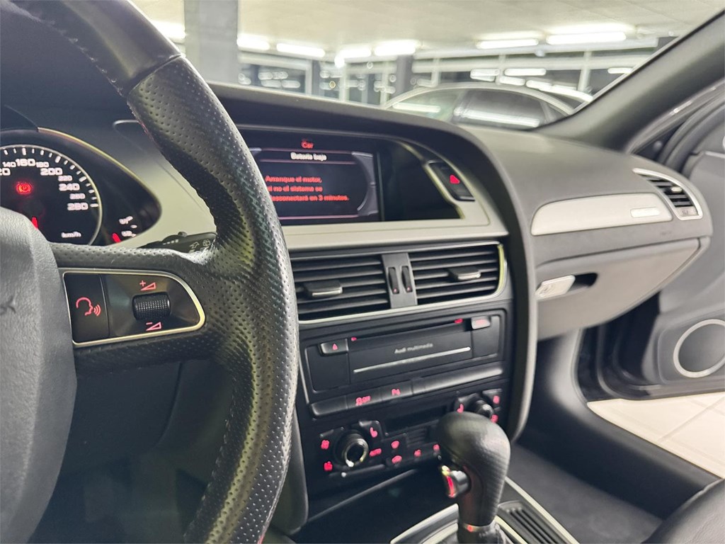Foto 42 AUDI A4