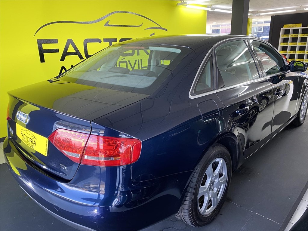 Foto 2 AUDI A4