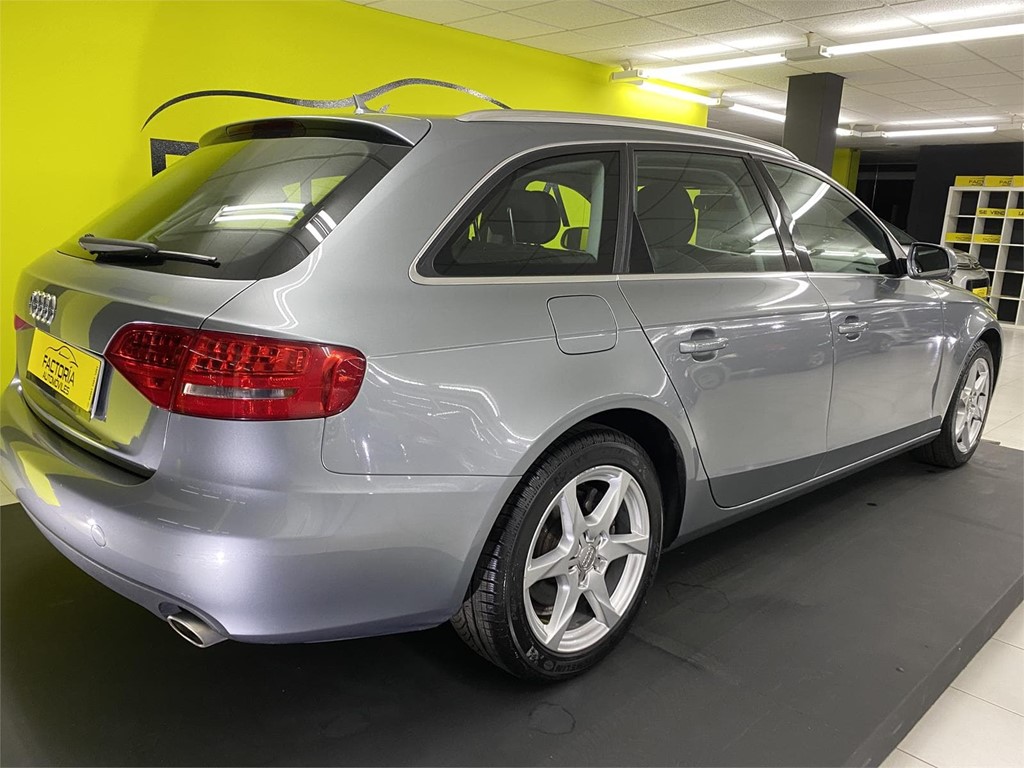 Foto 2 AUDI A4 