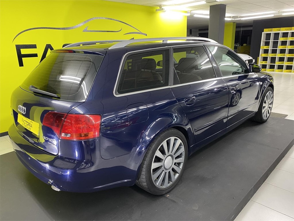 Foto 23 AUDI A4 