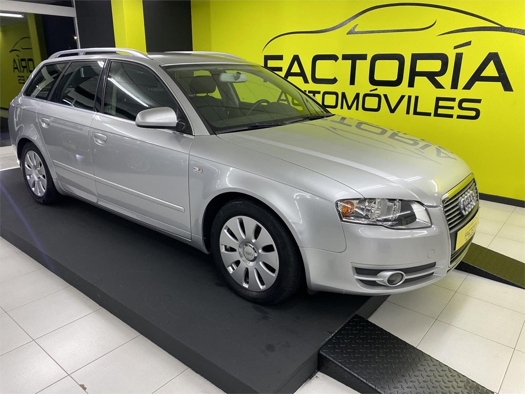 Foto 1 AUDI A4 