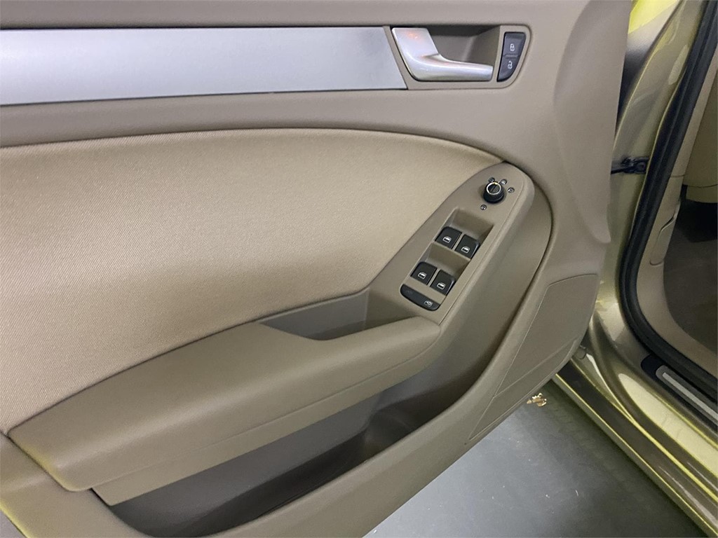 Foto 10 AUDI A4 