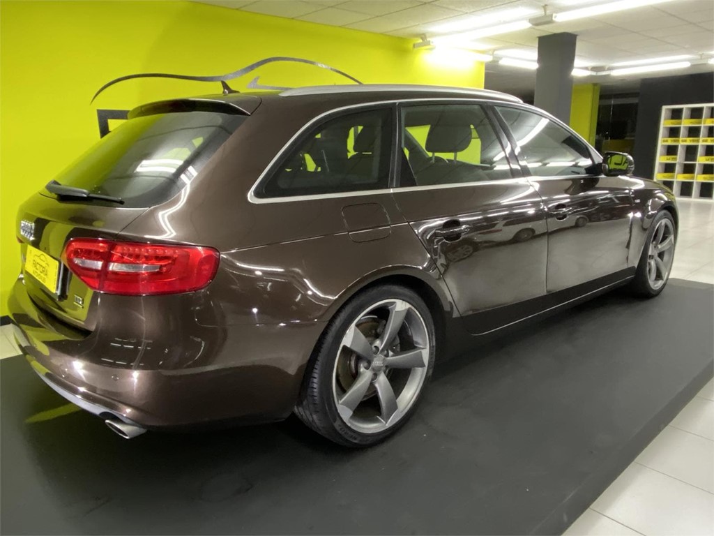 Foto 11 AUDI A4 