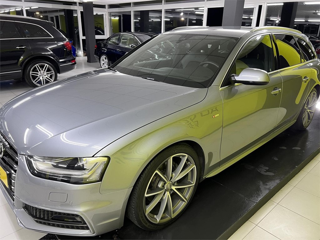 Foto 25 AUDI A4
