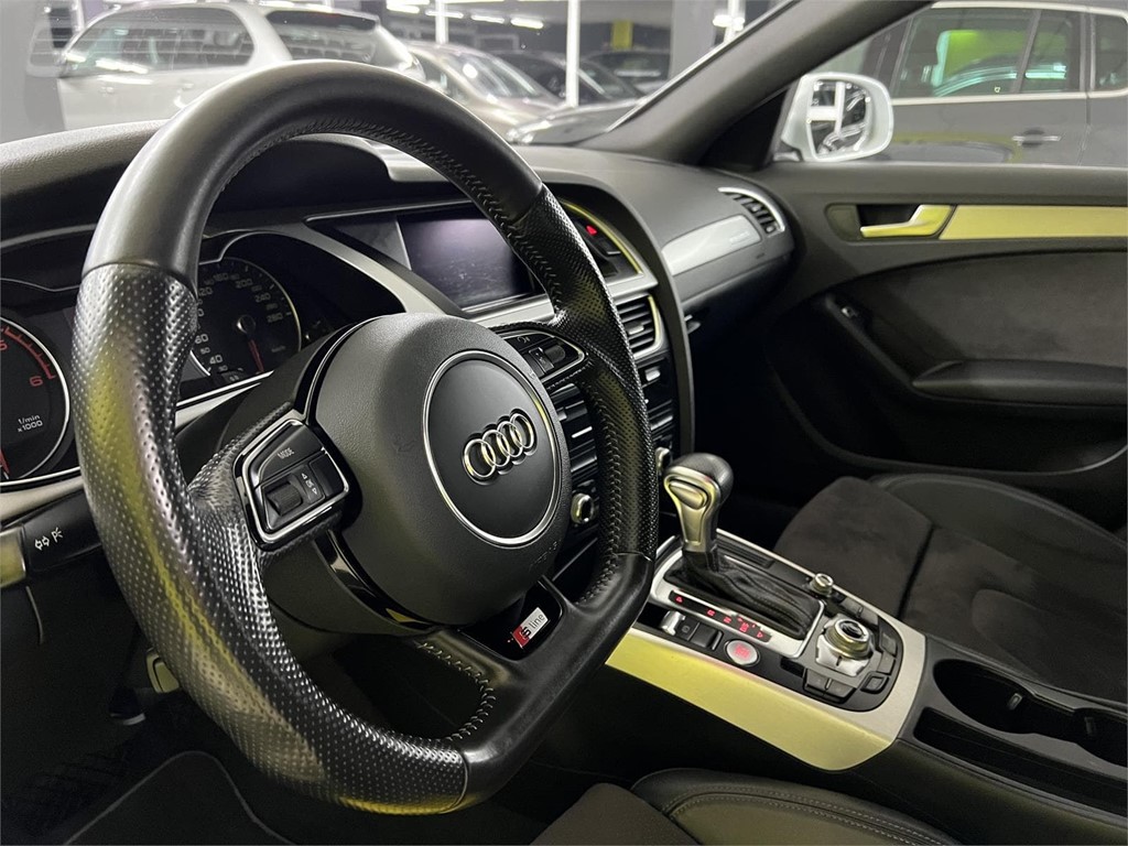 Foto 10 AUDI A4