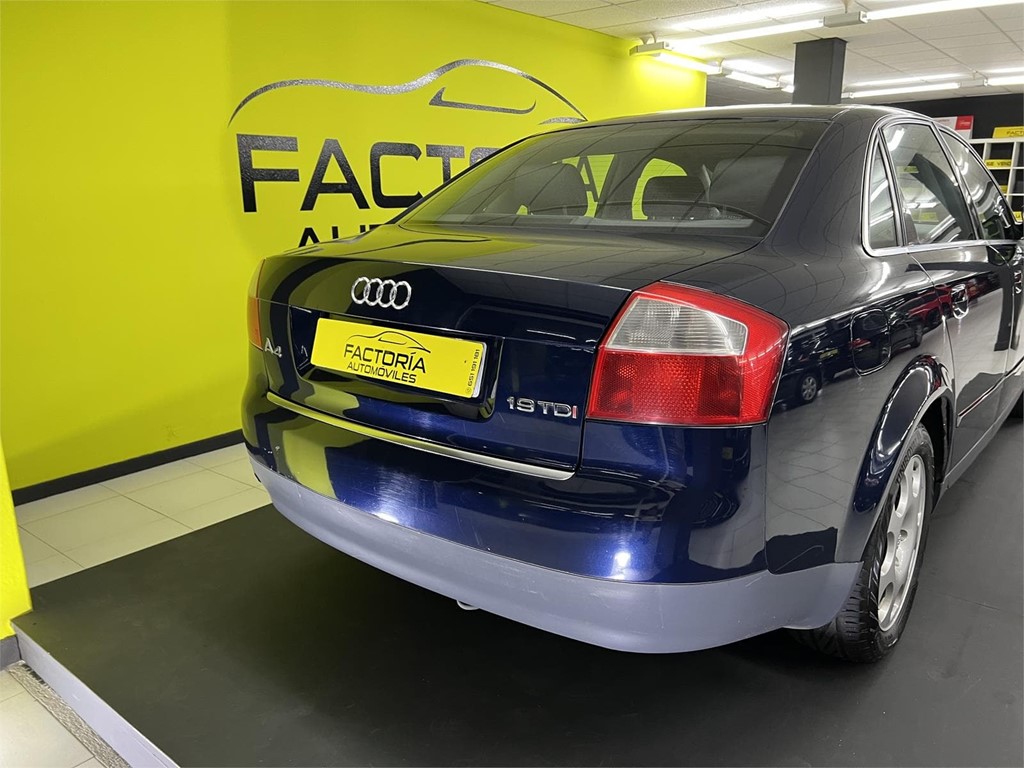 Foto 4 AUDI A4 