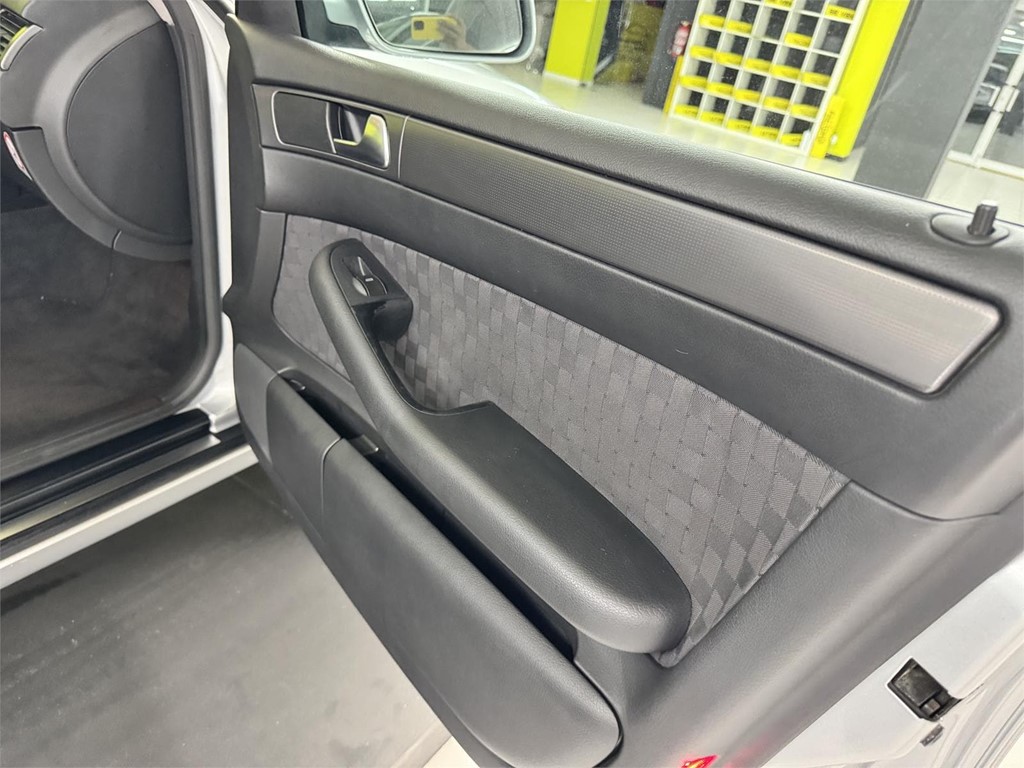 Foto 13 AUDI A6