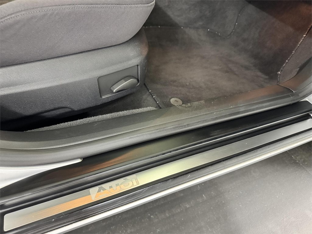 Foto 15 AUDI A6
