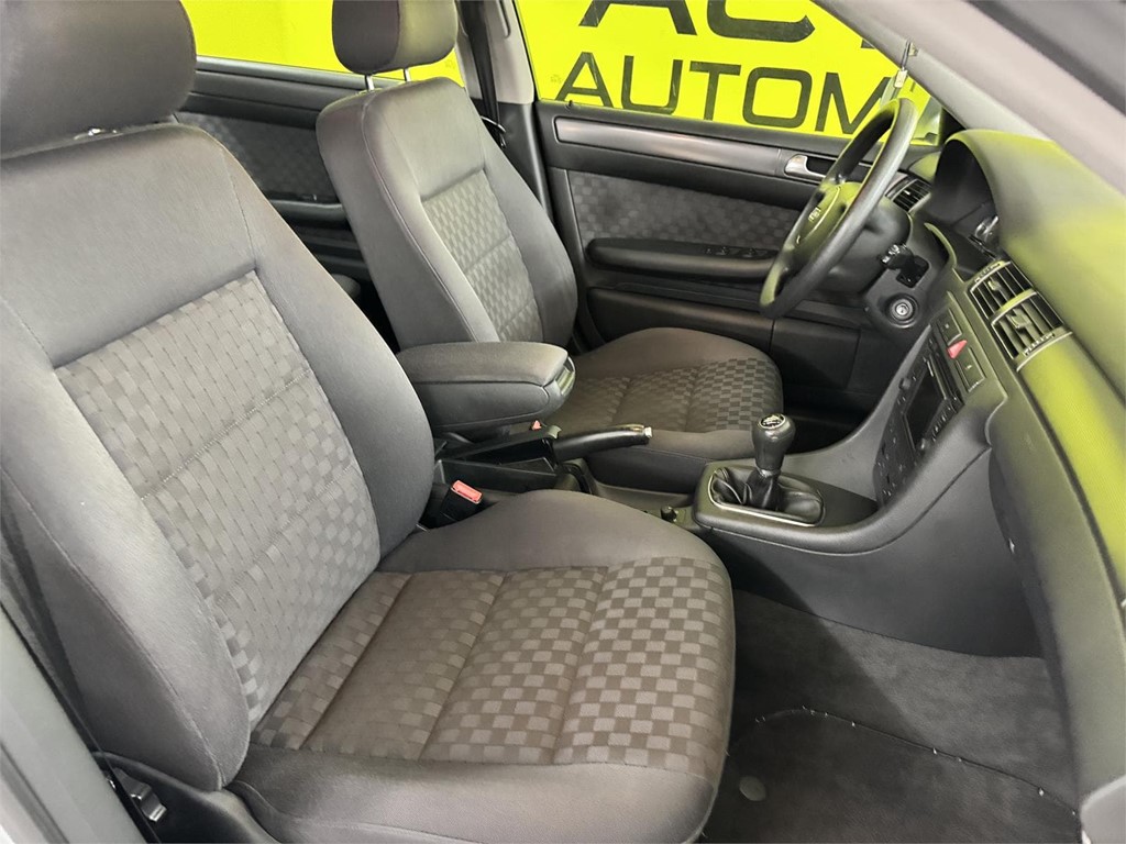 Foto 16 AUDI A6
