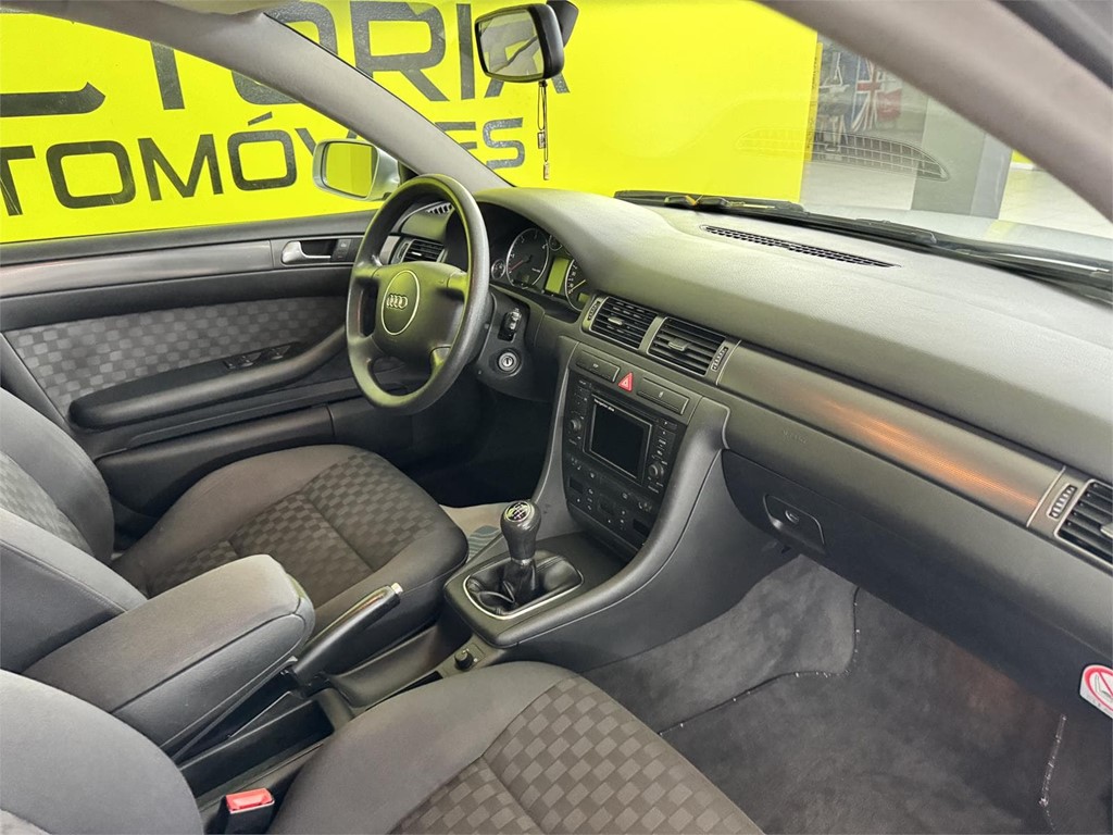 Foto 18 AUDI A6