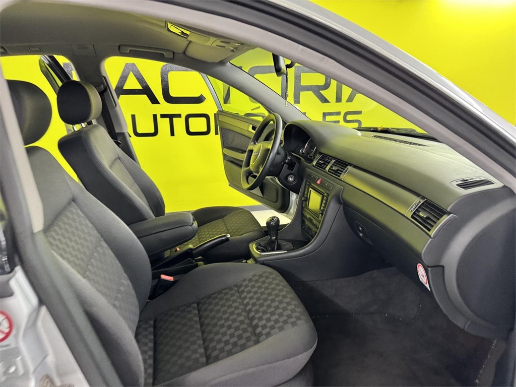 Foto 44 AUDI A6
