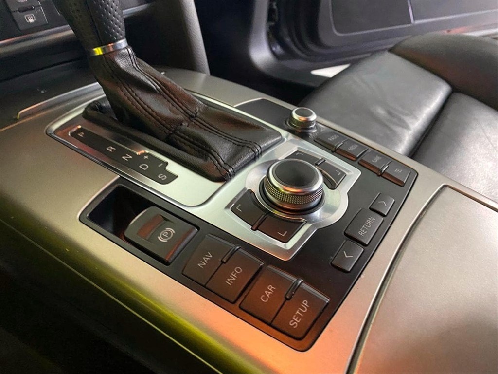 Foto 10 AUDI A6