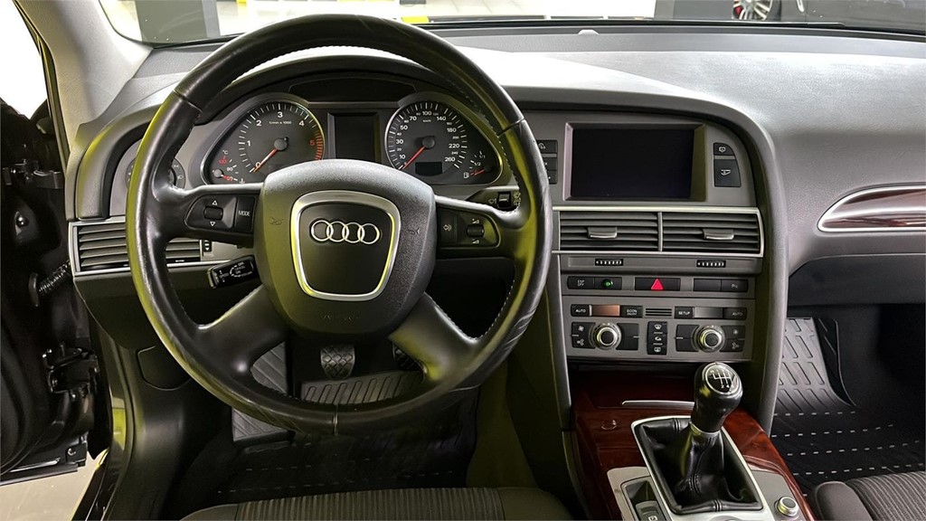 Foto 34 AUDI A6 