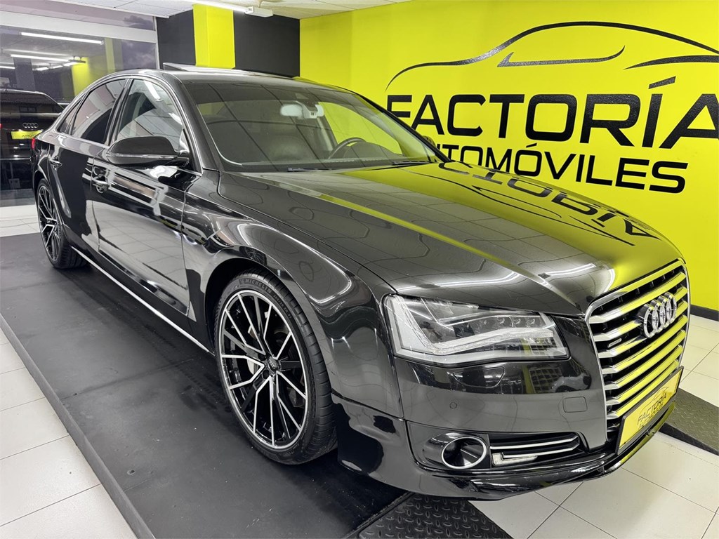 Foto 1 AUDI A8 
