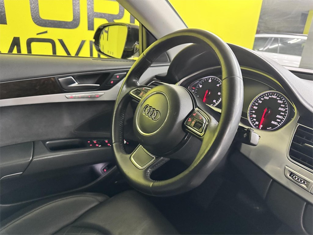 Foto 29 AUDI A8 