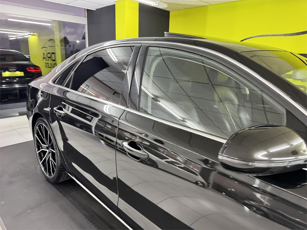 Foto 9 AUDI A8 