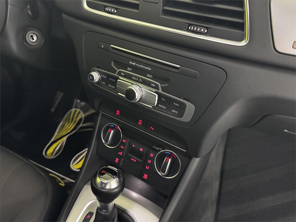 Foto 36 AUDI Q3 2.0 TDI QUATTRO 