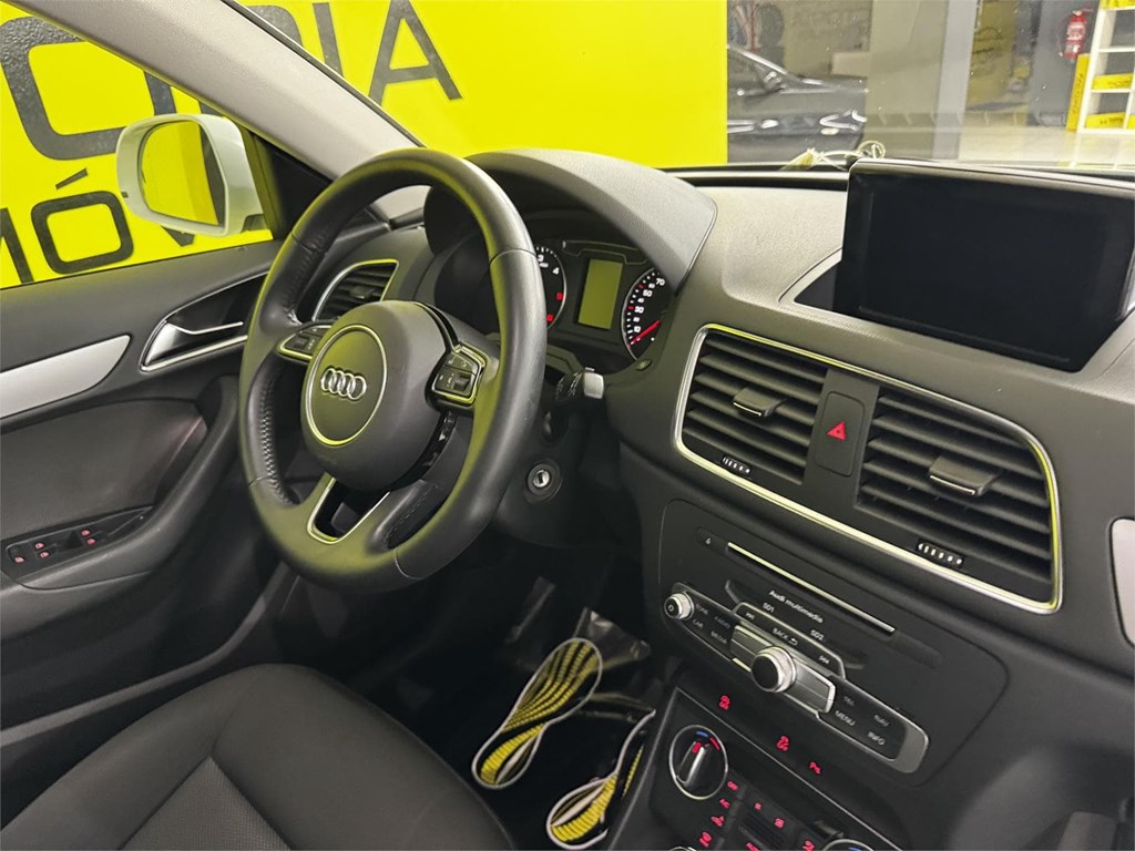 Foto 38 AUDI Q3 2.0 TDI QUATTRO 