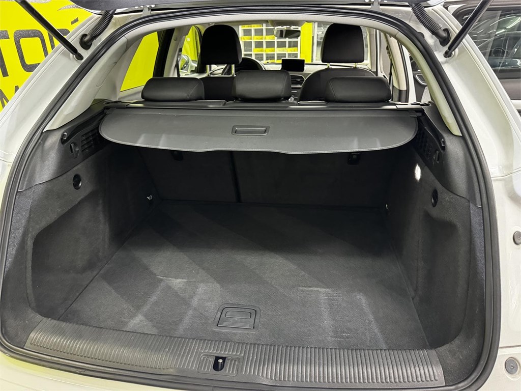 Foto 43 AUDI Q3 2.0 TDI QUATTRO 