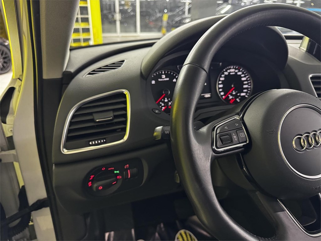 Foto 59 AUDI Q3 2.0 TDI QUATTRO 
