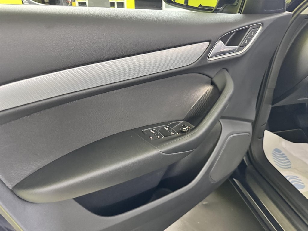 Foto 25 AUDI Q3