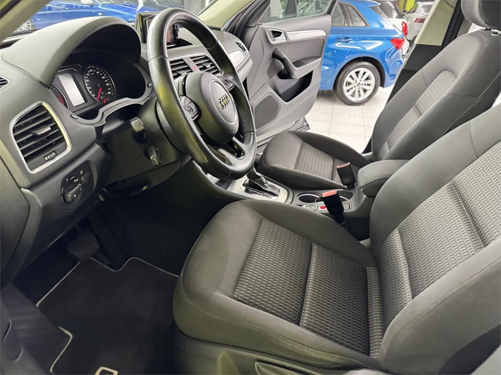 Foto 38 AUDI Q3