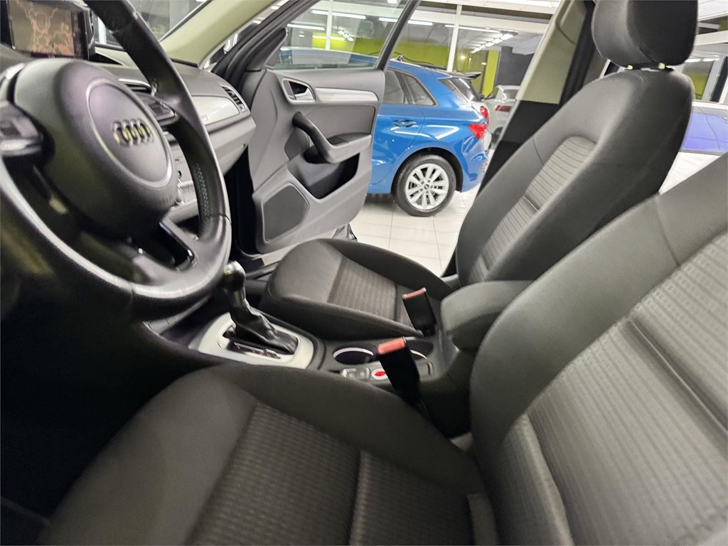 Foto 43 AUDI Q3