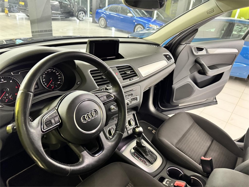 Foto 44 AUDI Q3