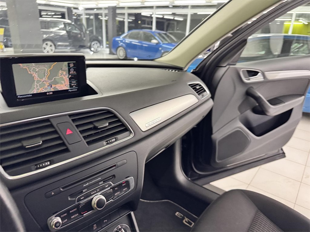 Foto 45 AUDI Q3