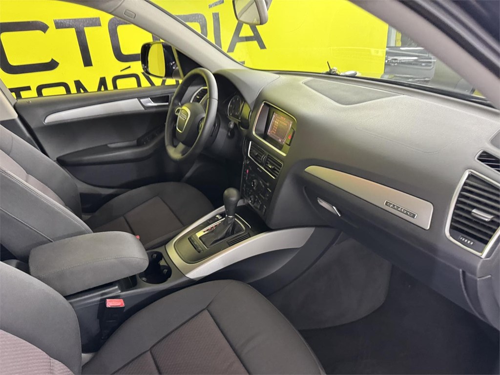 Foto 36 AUDI Q5 2.0 TDI 170cv QUATTRO 