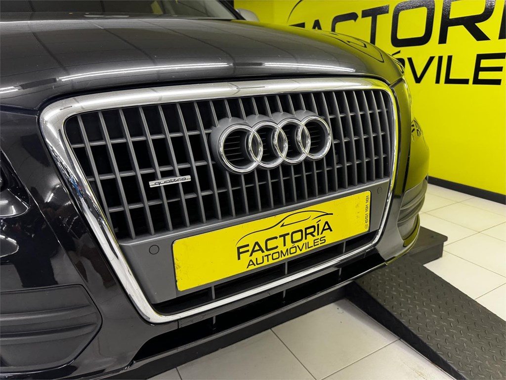 Foto 10 AUDI Q5 2.0 TDI 
