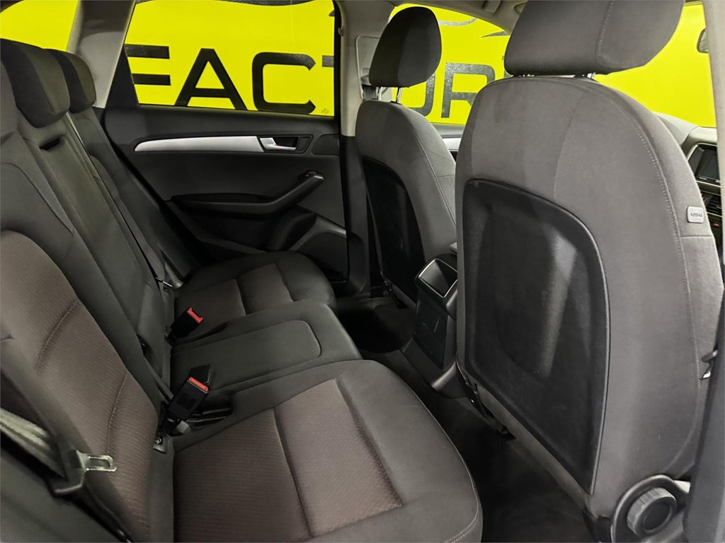 Foto 22 AUDI Q5 2.0 TDI 