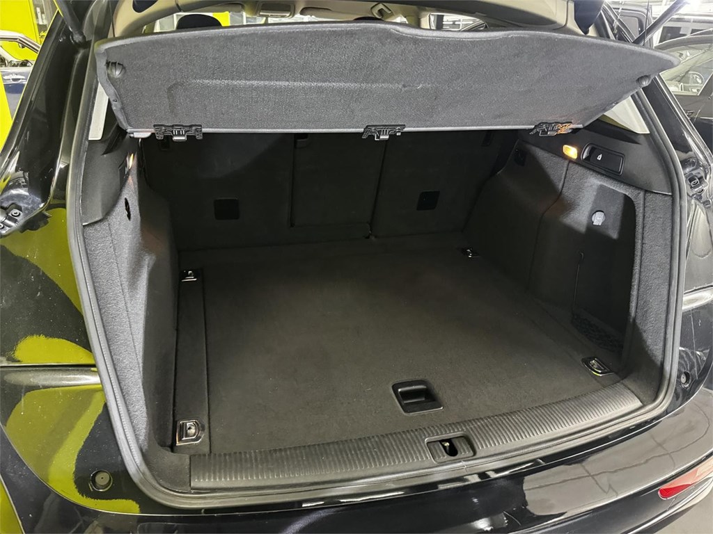 Foto 32 AUDI Q5 2.0 TDI 