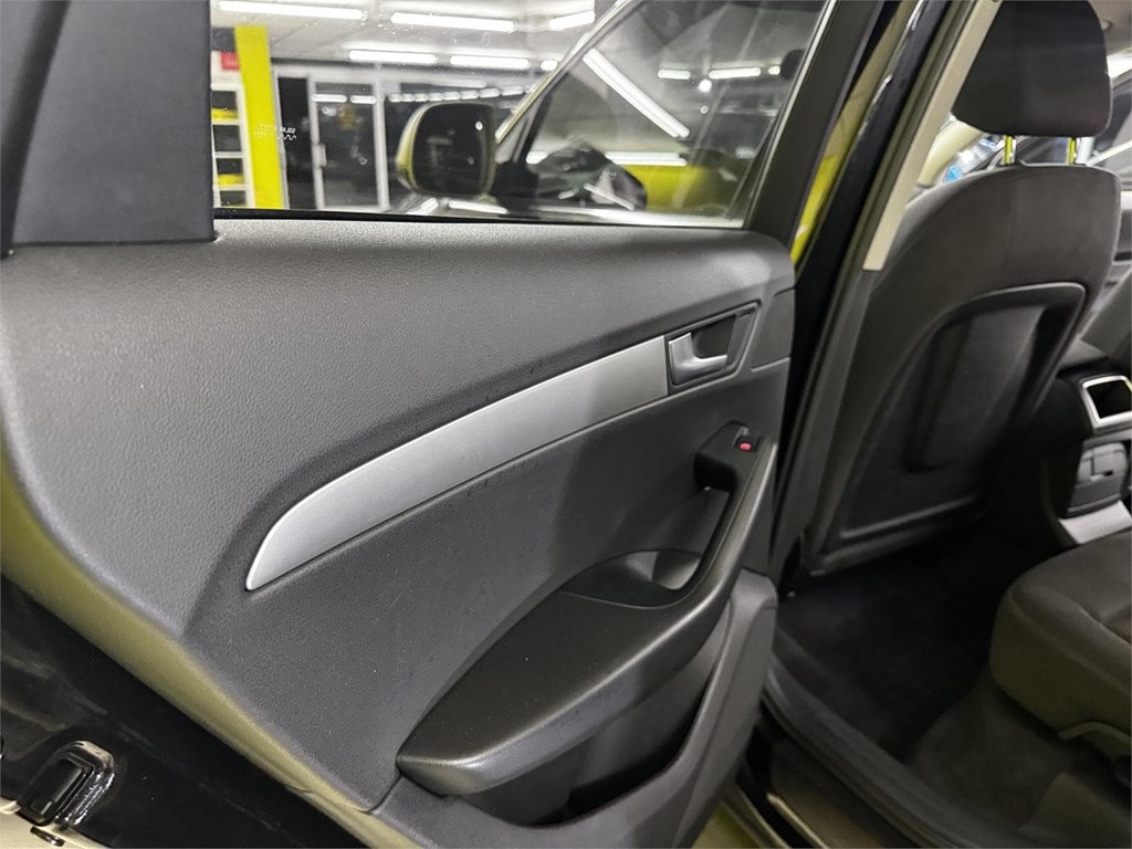 Foto 36 AUDI Q5 2.0 TDI 