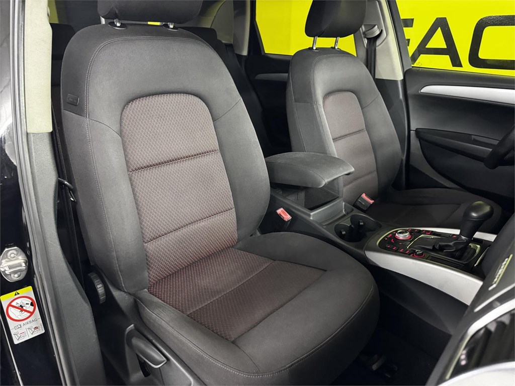 Foto 47 AUDI Q5 2.0 TDI 