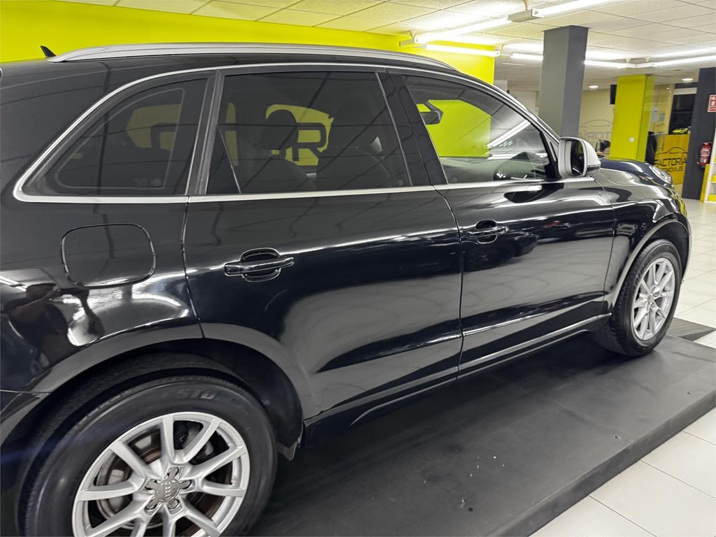 Foto 56 AUDI Q5 2.0 TDI 