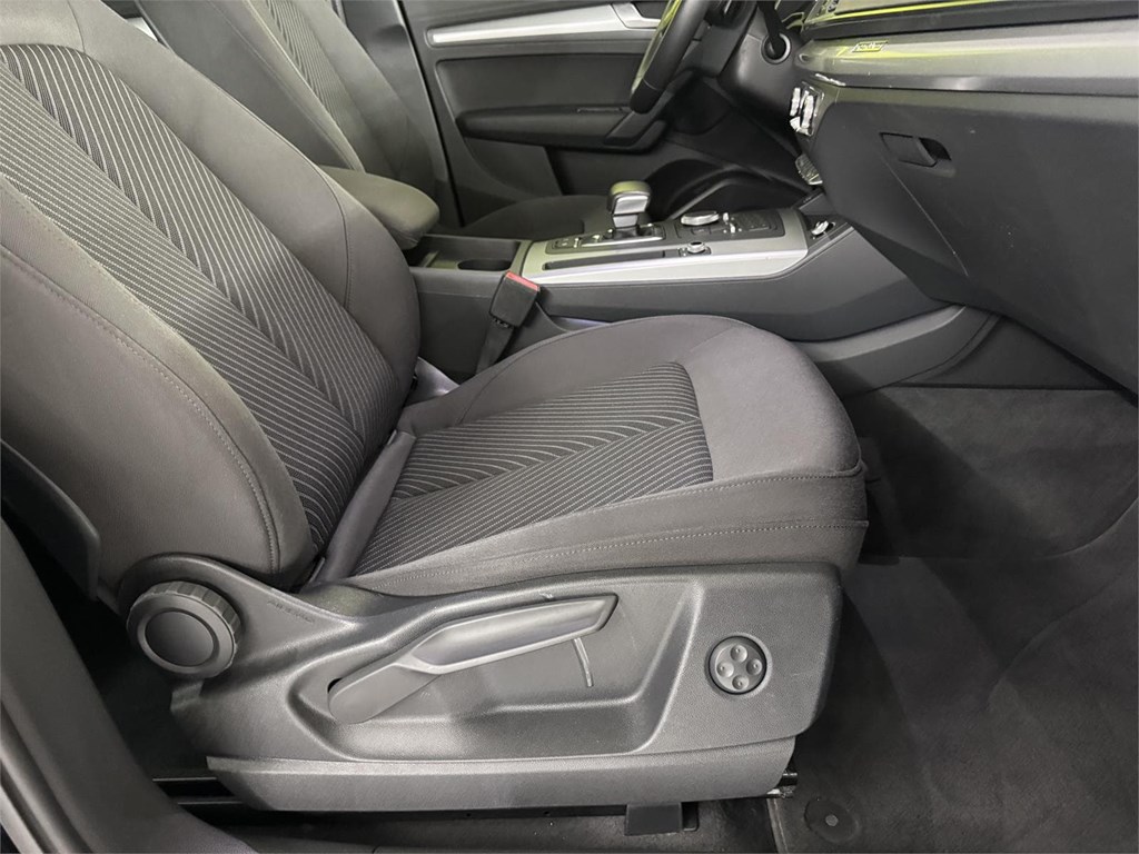 Foto 16 AUDI Q5 40 TDI QUATTRO 