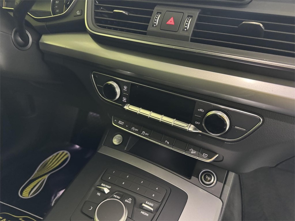 Foto 22 AUDI Q5 40 TDI QUATTRO 