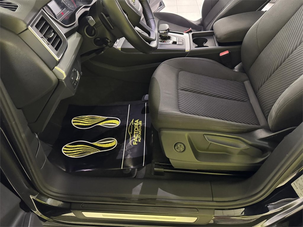 Foto 34 AUDI Q5 40 TDI QUATTRO 