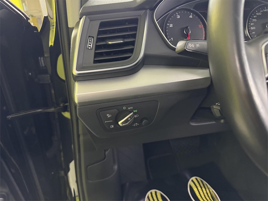 Foto 41 AUDI Q5 40 TDI QUATTRO 