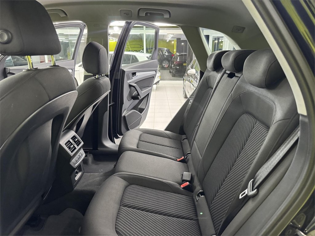 Foto 52 AUDI Q5 40 TDI QUATTRO 