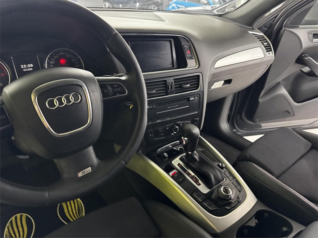Foto 35 AUDI Q5 S-LINE 3.0 TDI