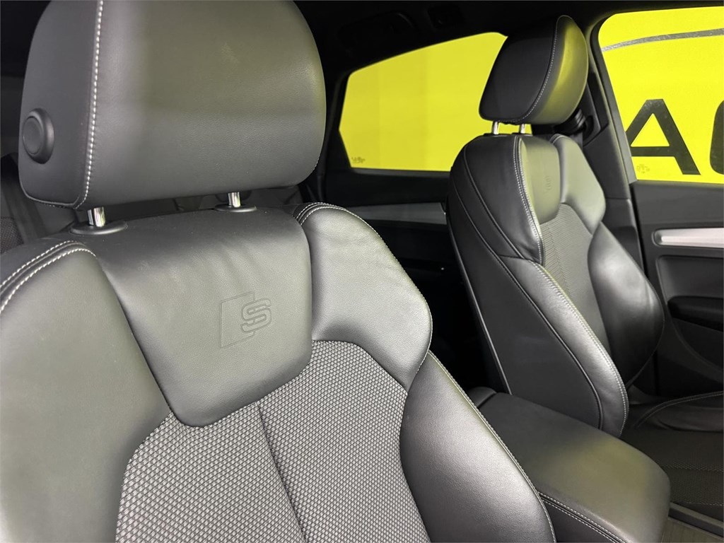 Foto 24 AUDI Q5 SPORTBACK 40TDI MHEV