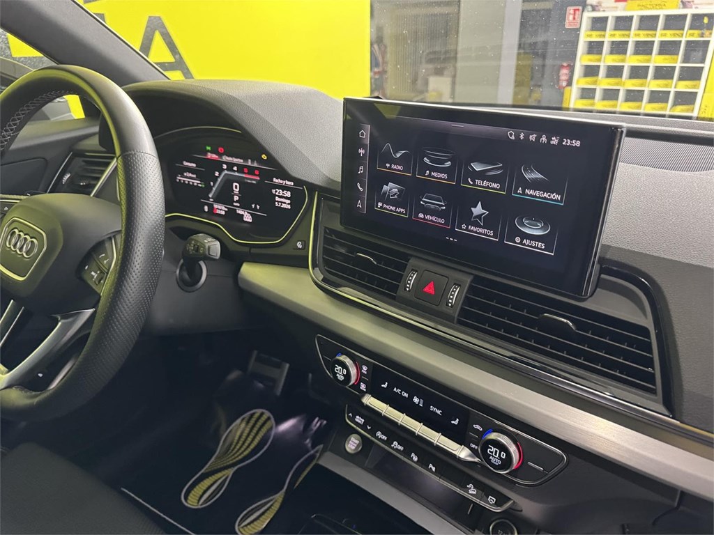 Foto 28 AUDI Q5 SPORTBACK 40TDI MHEV
