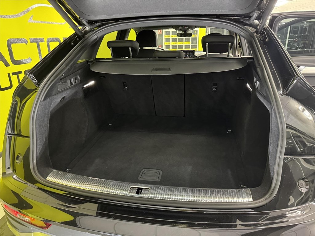 Foto 45 AUDI Q5 SPORTBACK 40TDI MHEV